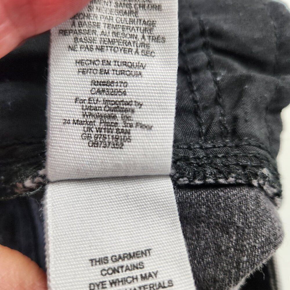 Free People Womens Girlfriend Denim Released Hem Crop Jeans Black 26 - Picture 10 of 16